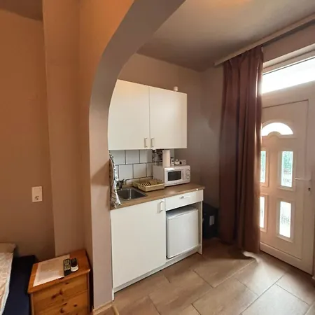 דירה Pusztai Apartmanhaz