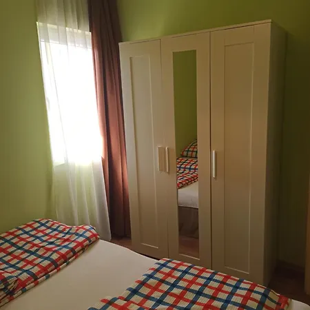 דירה Pusztai Apartmanhaz