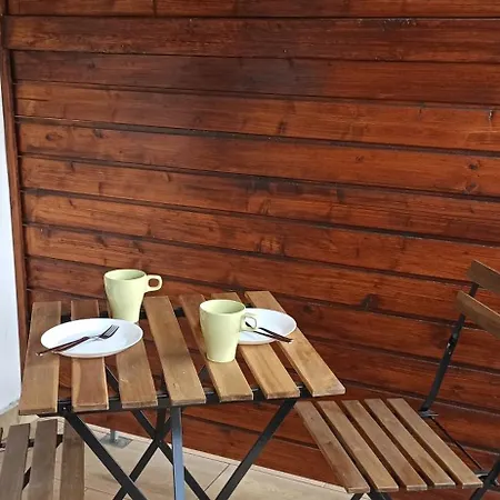 Pusztai Apartmanhaz * שיופוק